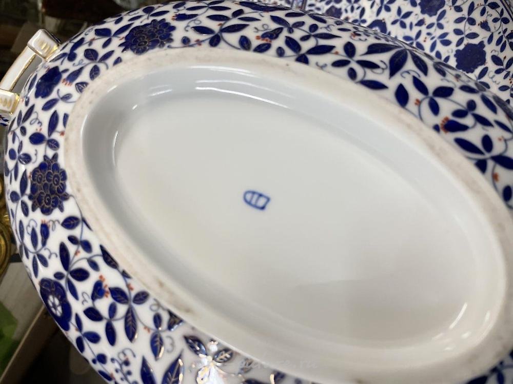 Royal Vienna Porcelain , PERSIAN MARKET ROYAL VIENNA SOUP TUREEN & PLATE