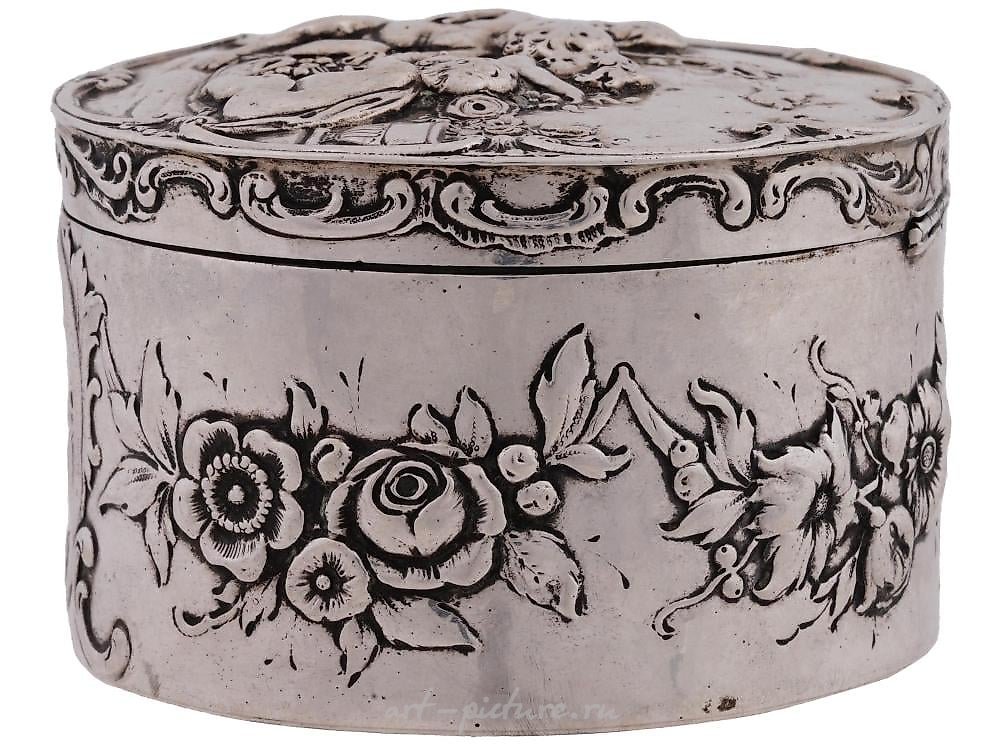 俄罗斯银 , 镀银的珠宝盒