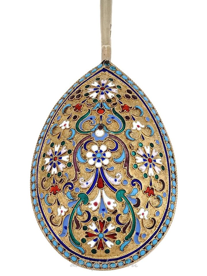 Русское серебро , Серебряная ложка русского производства с позолотой 84 пробы и эмалью