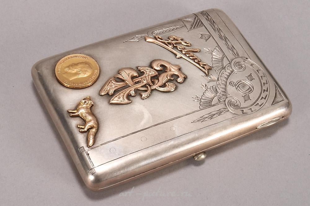 Русское серебро , Русский серебряный сигаретный кейс.