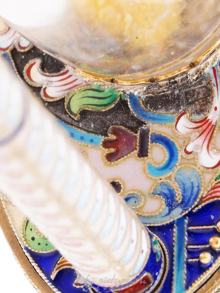 俄罗斯银 , 镀金和珐琅的银沙漏