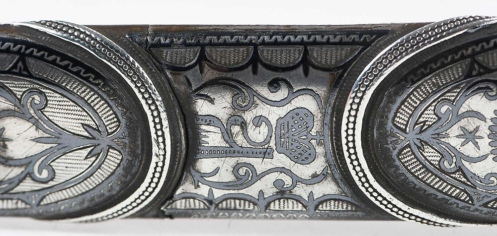 俄罗斯银 , 带鞘的匕首