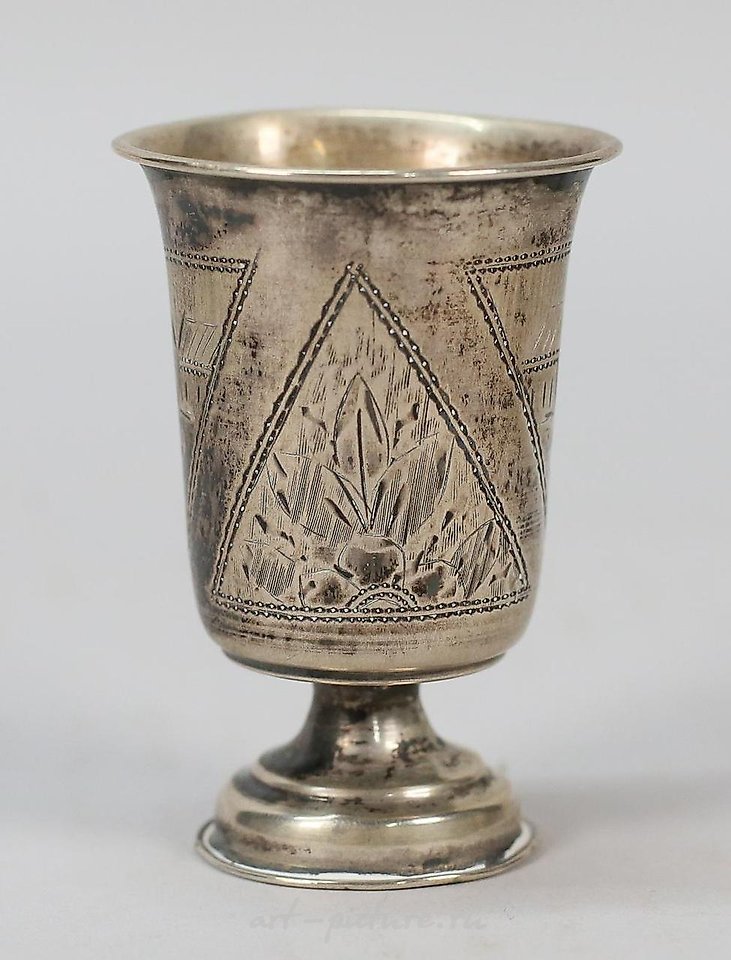 俄罗斯银 , 九个银杯用于祝圣