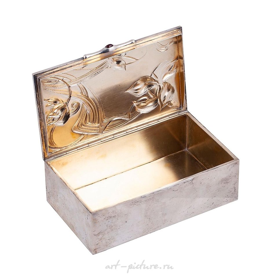 Russian silver , A Russian Art Nouveau style silver cigar box with cabochons,...
