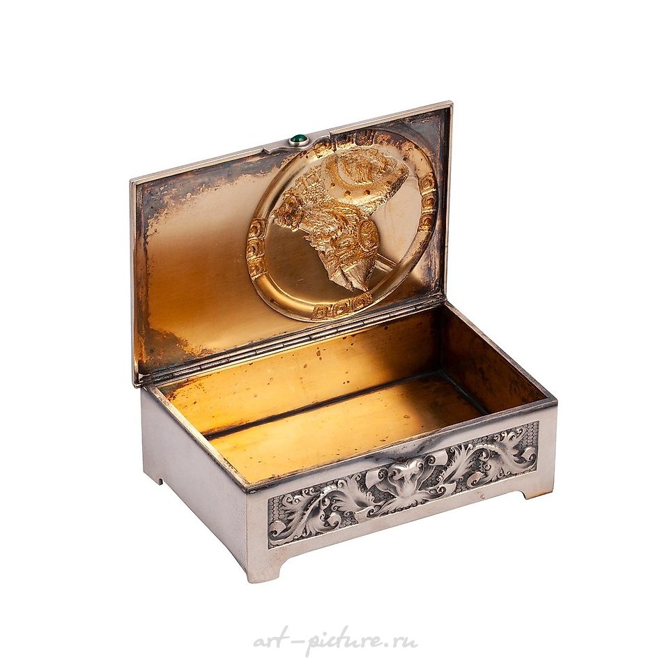 Russian silver , A Rare Russian cast silver-gilt cigar box "Bogatyr"