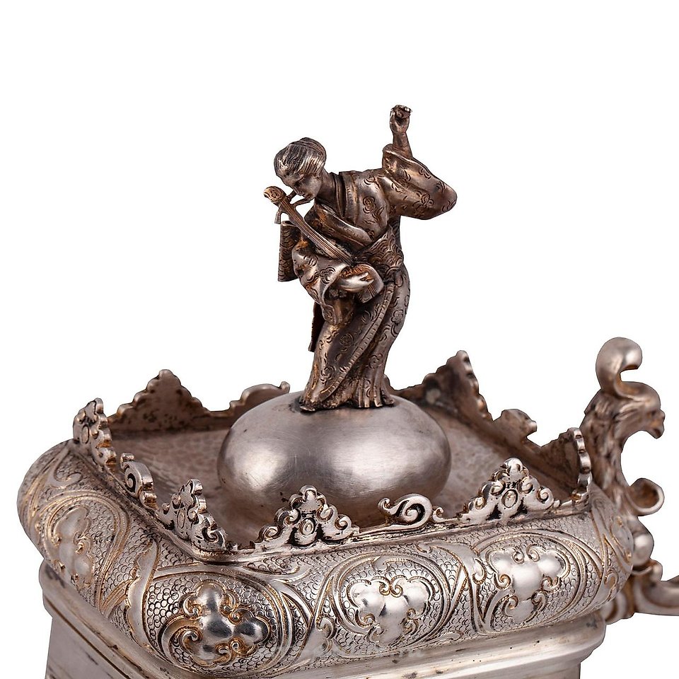Russian silver , A massive Russian cast silver-gilt tankard in Japanese style...