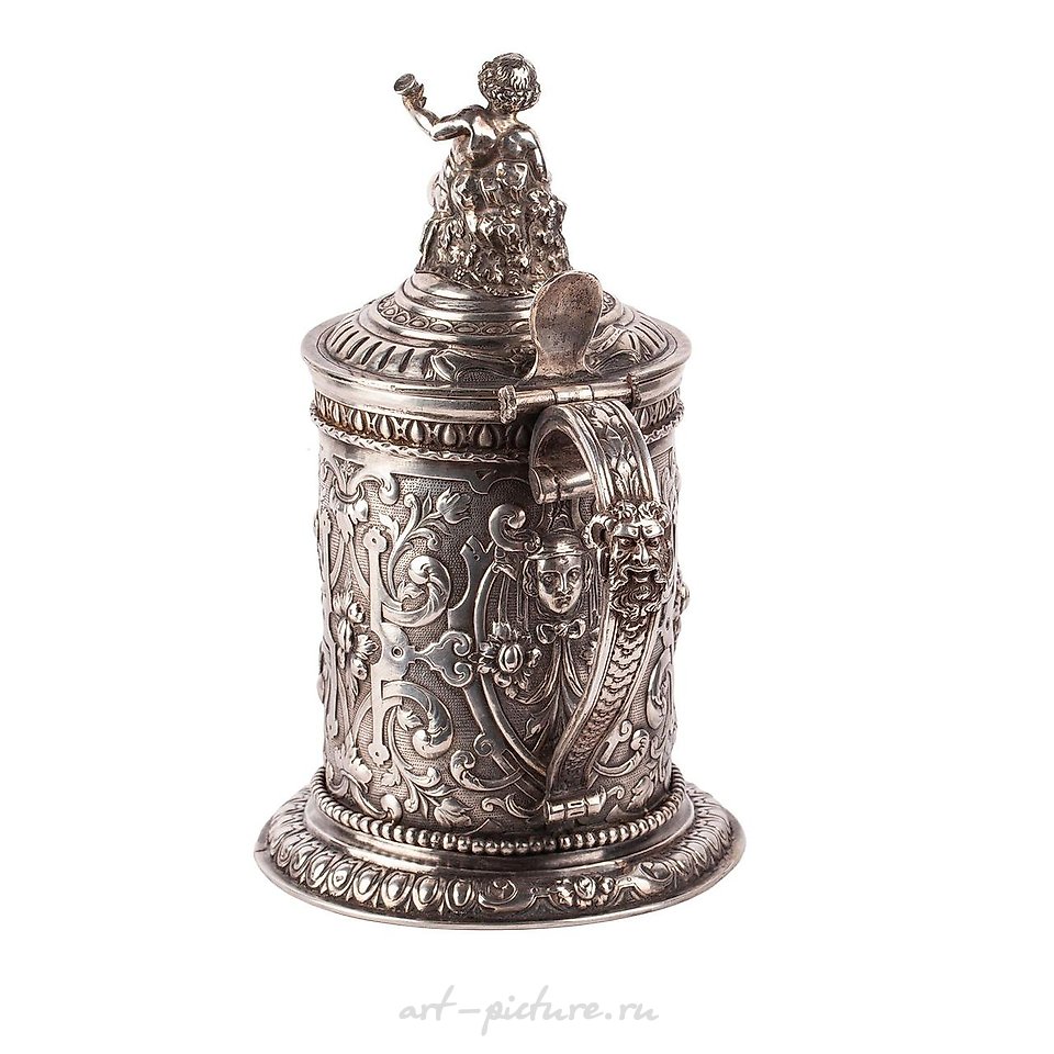 俄罗斯银 , 铸造的镀金银杯