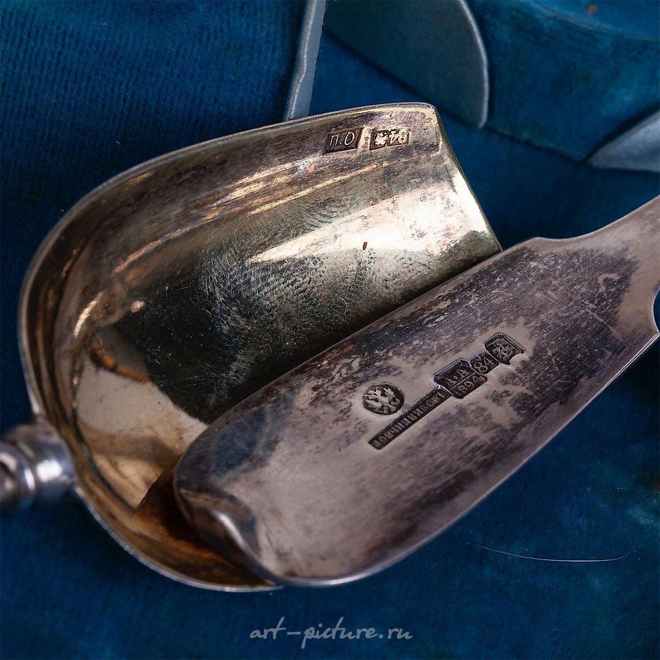 Russian silver , P. Ovchinnikov complete Russian silver-gilt tea set