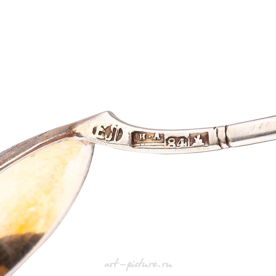 Russian silver , A Russian silver-gilt and niello tea spoons set (12 pc)