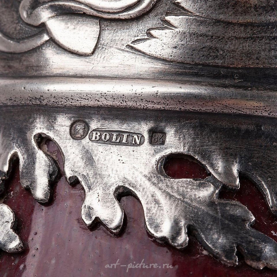 俄罗斯银 , 俄罗斯的银器和瓷器花瓶