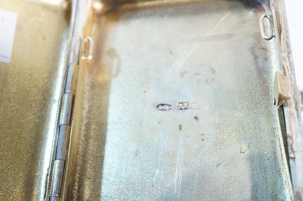 Russian silver , An antique Russian silver & Niello ladies purse on chain having...