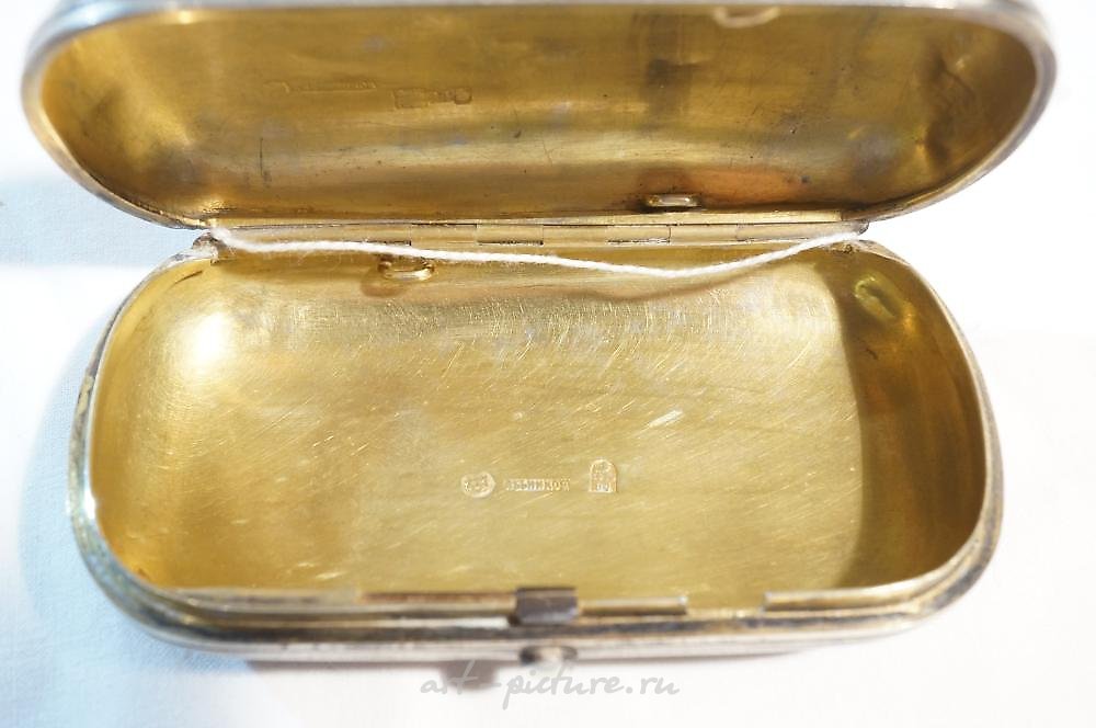 Русское серебро , Старинный русский портсигар "тройка"