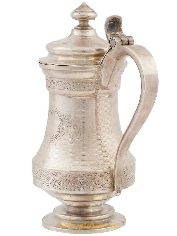 俄罗斯银 , 带折叠盖子的银脚俄罗斯皇家杯。