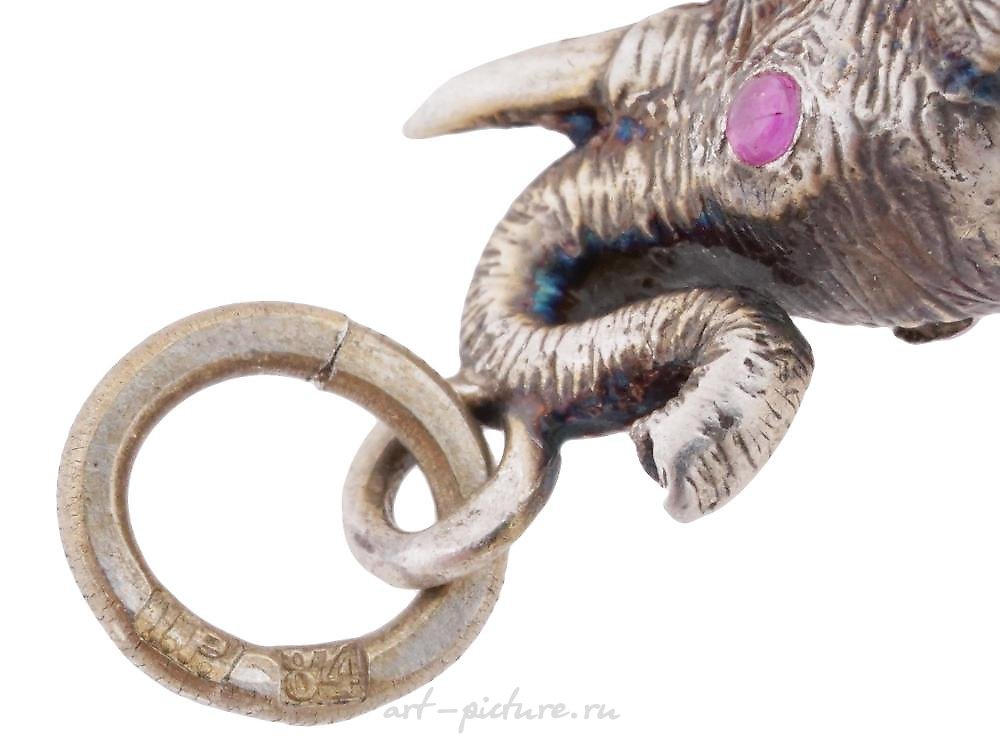 Russian silver , RUSSIAN 84 GILT SILVER GRAPE VINES EGG PENDANT