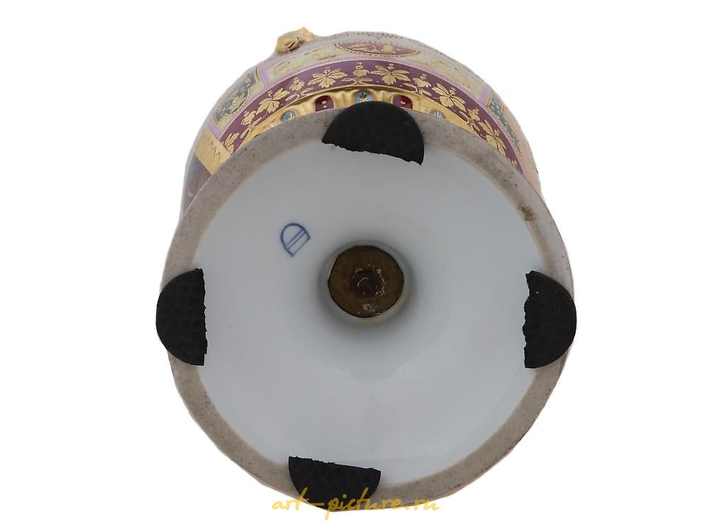 Royal Vienna Porcelain , LARGE ANTIQUE ROYAL VIENNA PORCELAIN VASE URN