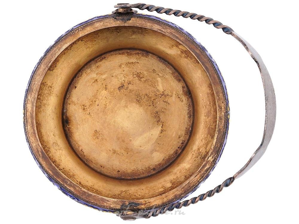 俄罗斯银 , 苏联时代：镀金的银糖盒或糖罐