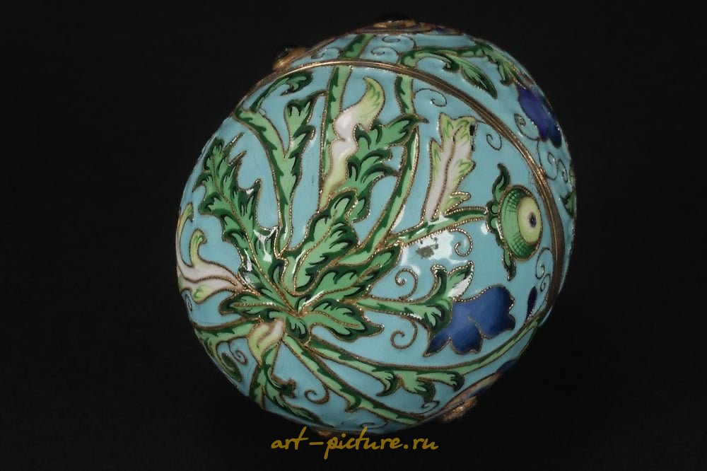 俄罗斯银 , 俄罗斯的珐琅和镀金银蛋，1908-1928年。