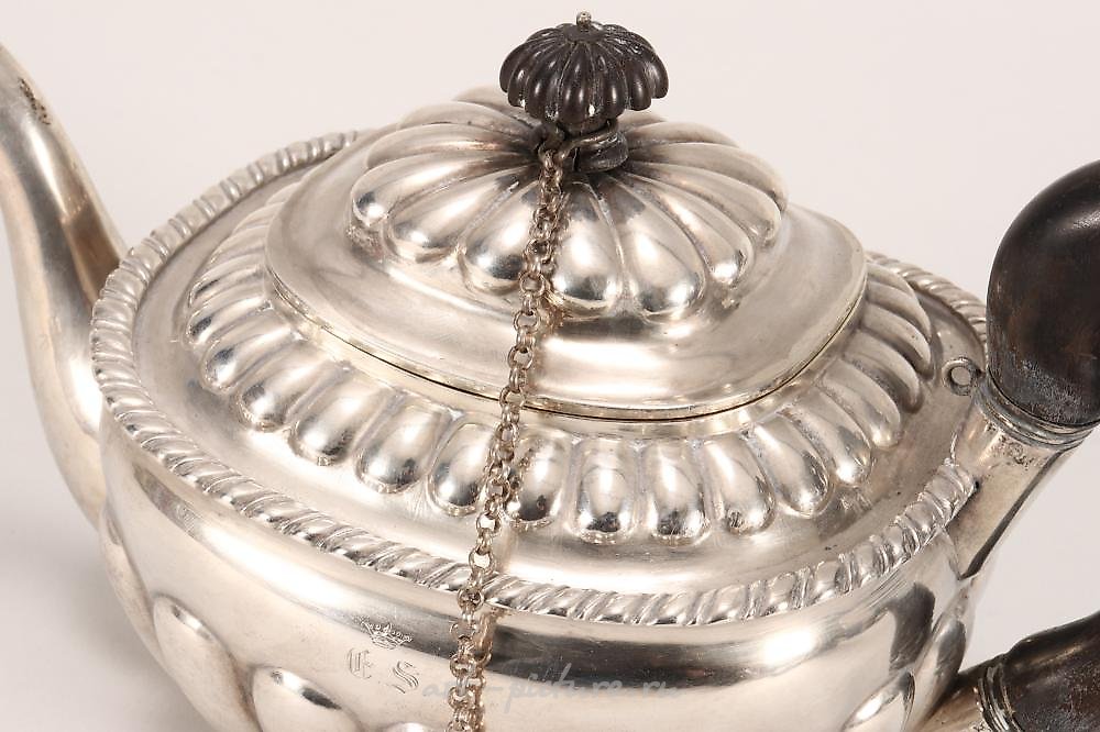 Русское серебро , Серебряный кофейник