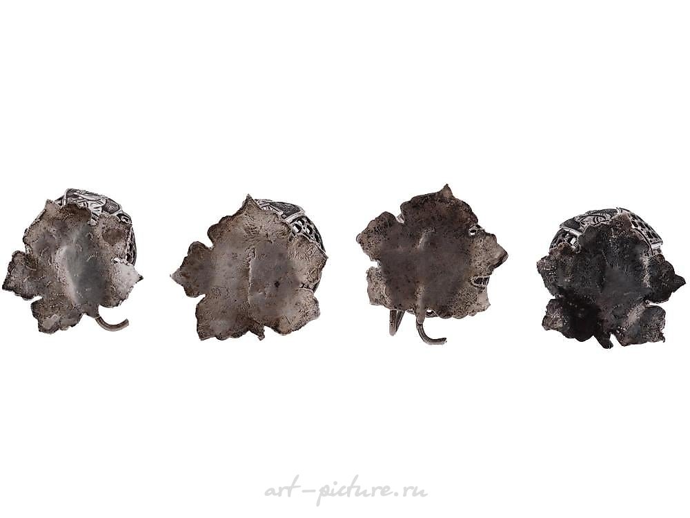 Russian silver , RUSSIAN SILVER NIELLO PIERCED DECOR EGG STANDS