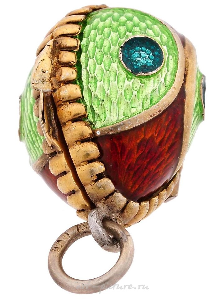 Russian silver , RUSSIAN SILVER AND GUILLOCHE ENAMEL EGG PENDANT