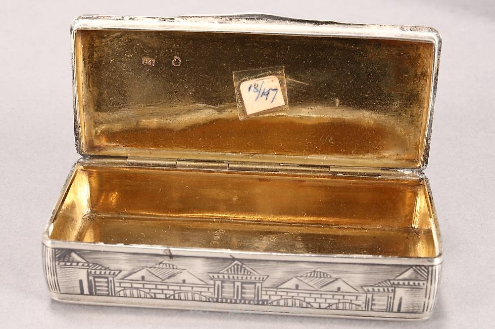 Russian silver , Early 19th Century Russian Silver and Niello Snuff