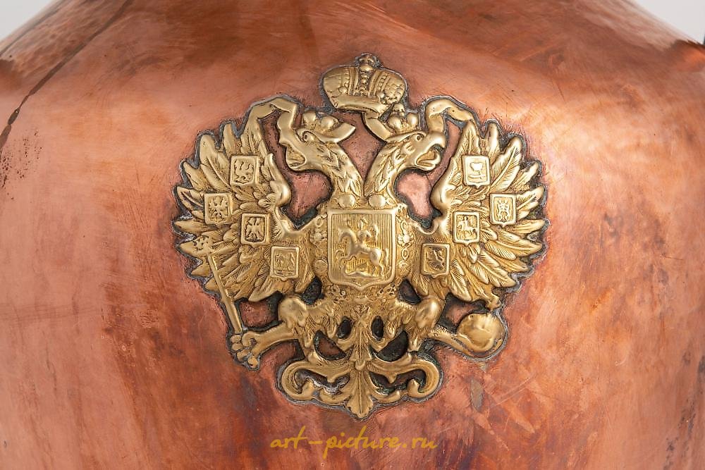 俄罗斯银 , 瓶状容器，俄罗斯，1914-1915年，珠宝师K.法贝热奇