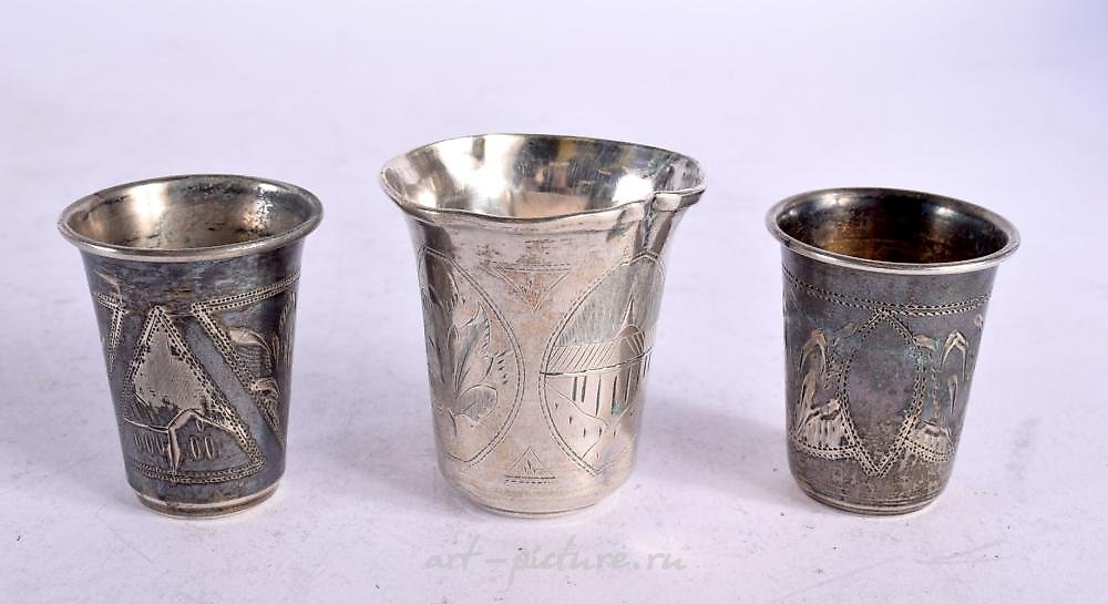 Russian silver , AN ANTIQUE RUSSIAN SILVER AND ENAMEL BROOCH and two niello c...