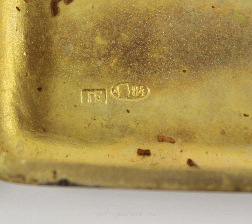 Russian silver , Russian Silver (84 Zolotnik - 0.875) Cigarette Case with Gar...