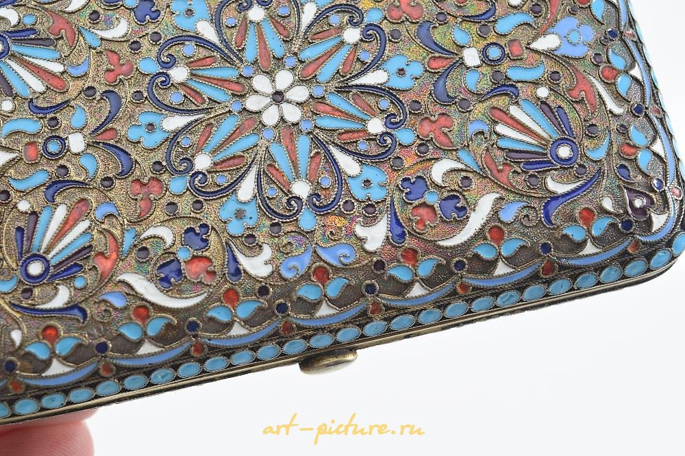 俄罗斯银 , 俄罗斯银烟盒