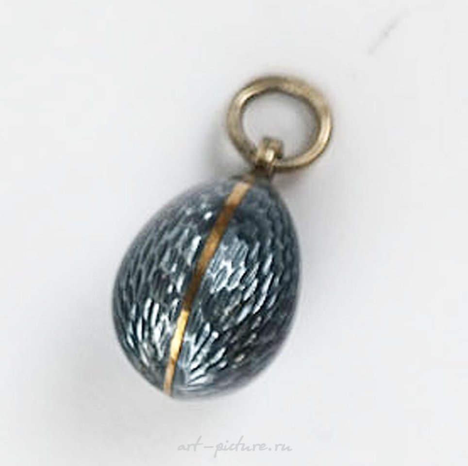 Русское серебро , Русская подвеска из белого нефрита в форме яйца