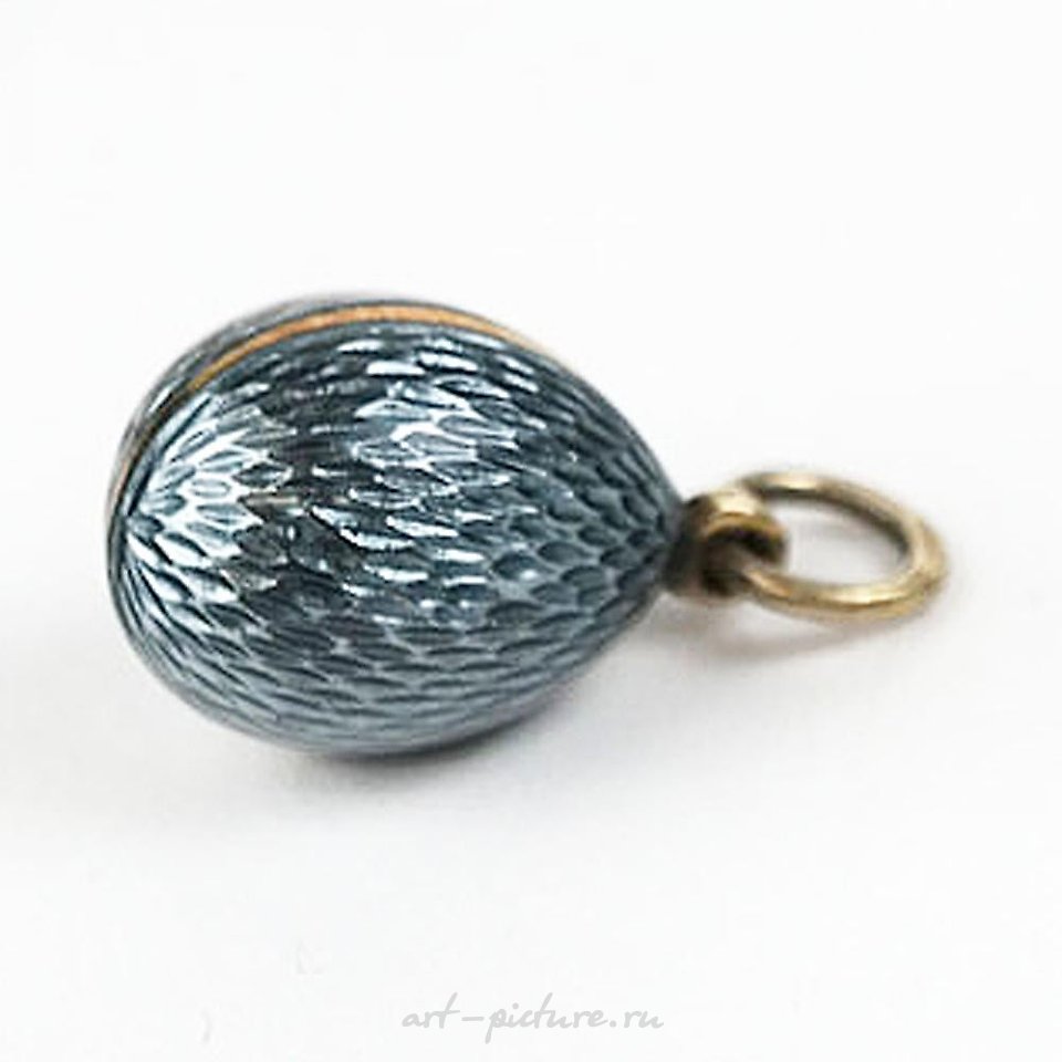 Русское серебро , Русская подвеска из белого нефрита в форме яйца