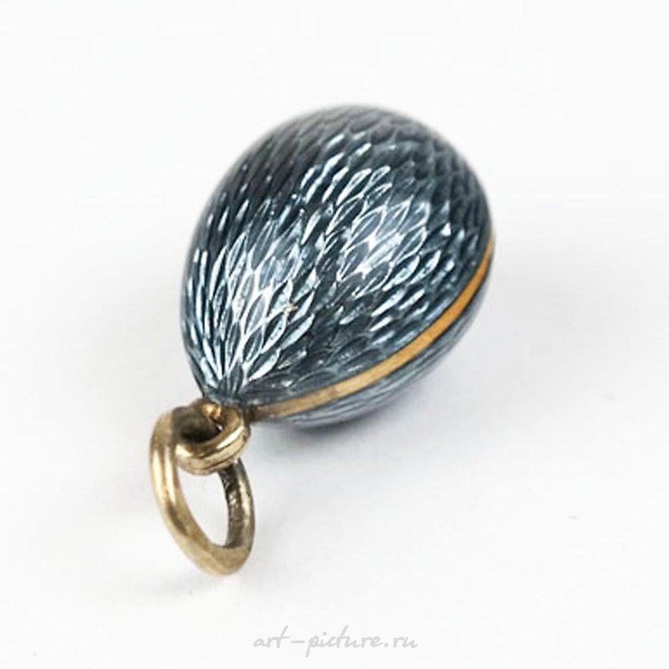 Русское серебро , Русская подвеска из белого нефрита в форме яйца