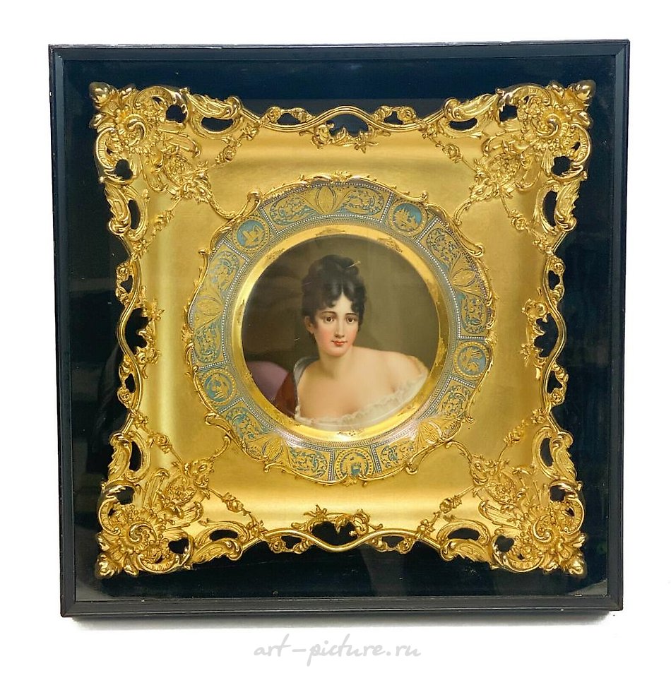 Royal Vienna Porcelain , Royal Vienna Porcelain Cabinet Plate of a Beauty