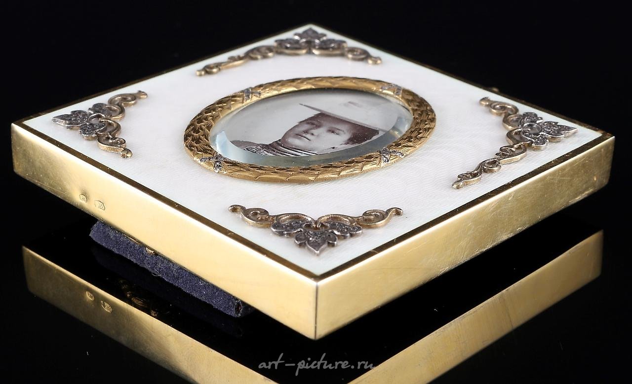 Russian silver , Russia Moscow 84 zolotniki russian silver cigarette box with...