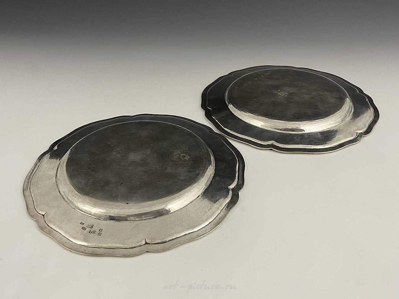 Russian silver , A pair of eighteenth-century Russian silver