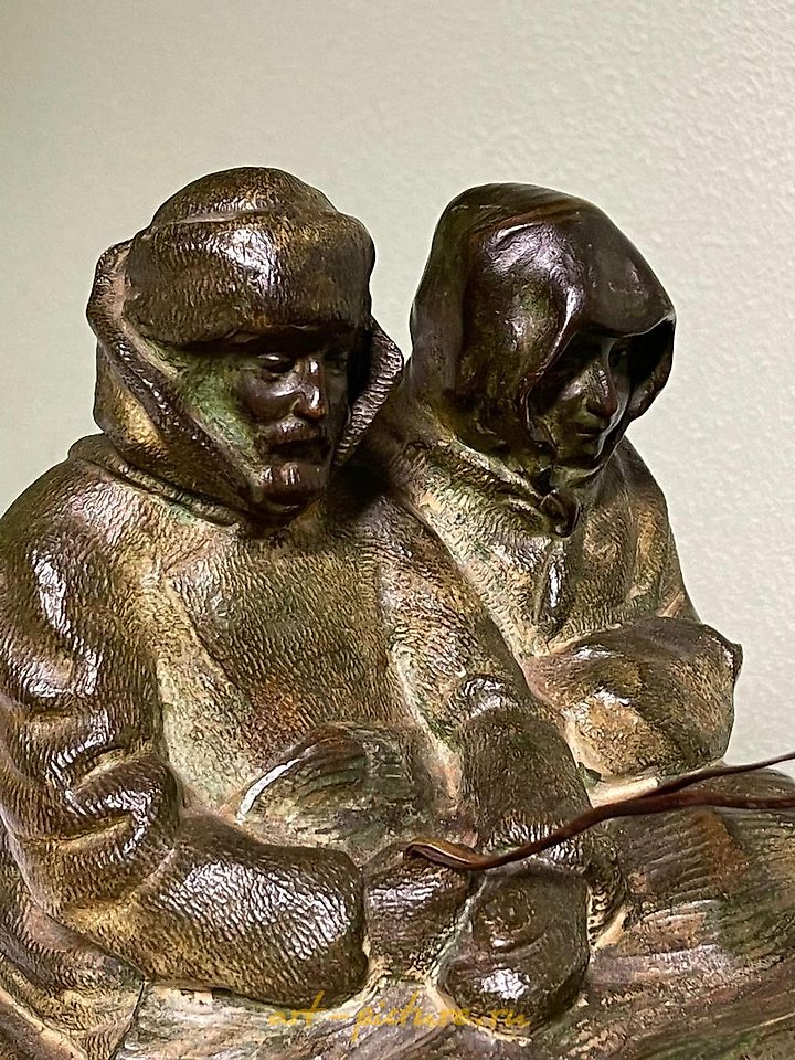 俄罗斯银 , 青铜雕塑"马"