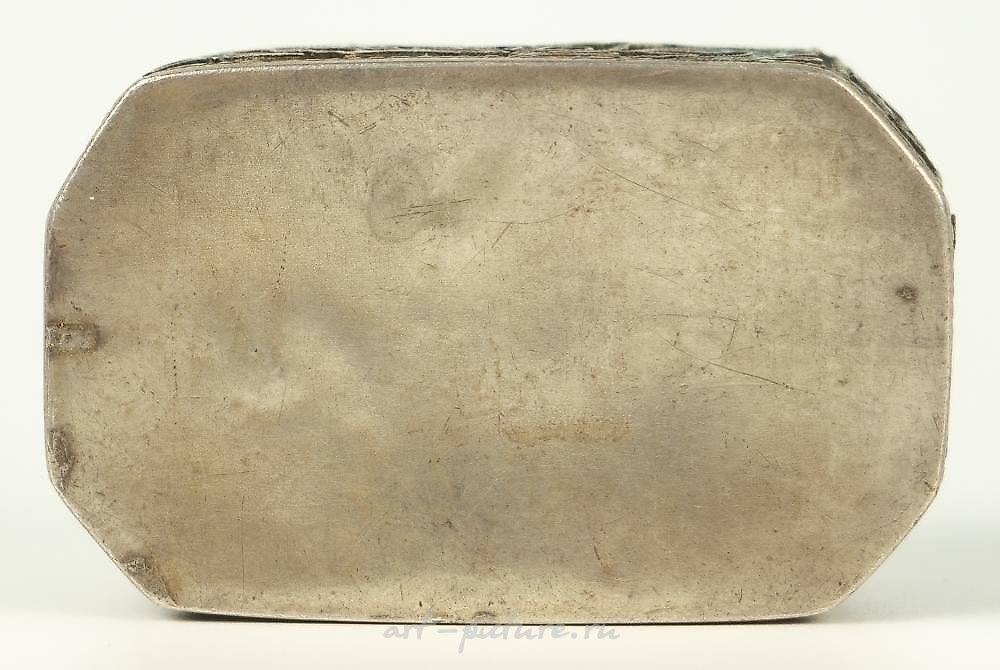 Русское серебро , Маленькая табакерка