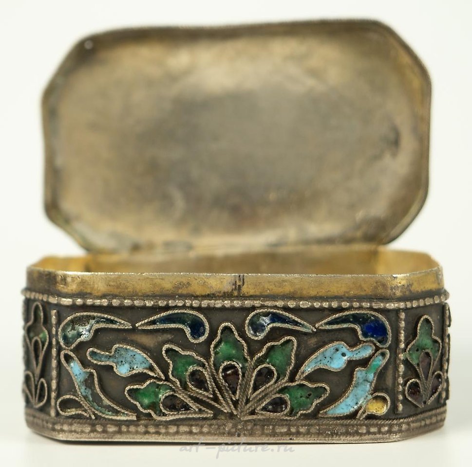 Русское серебро , Маленькая табакерка