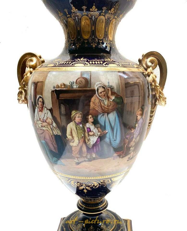 Royal Vienna Porcelain , Royal Vienna Austria Hand Painted Porcelain Urn