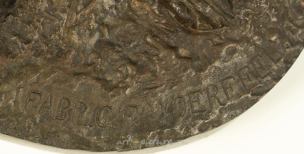 Русское серебро , Скульптура "Волк в ловушке".