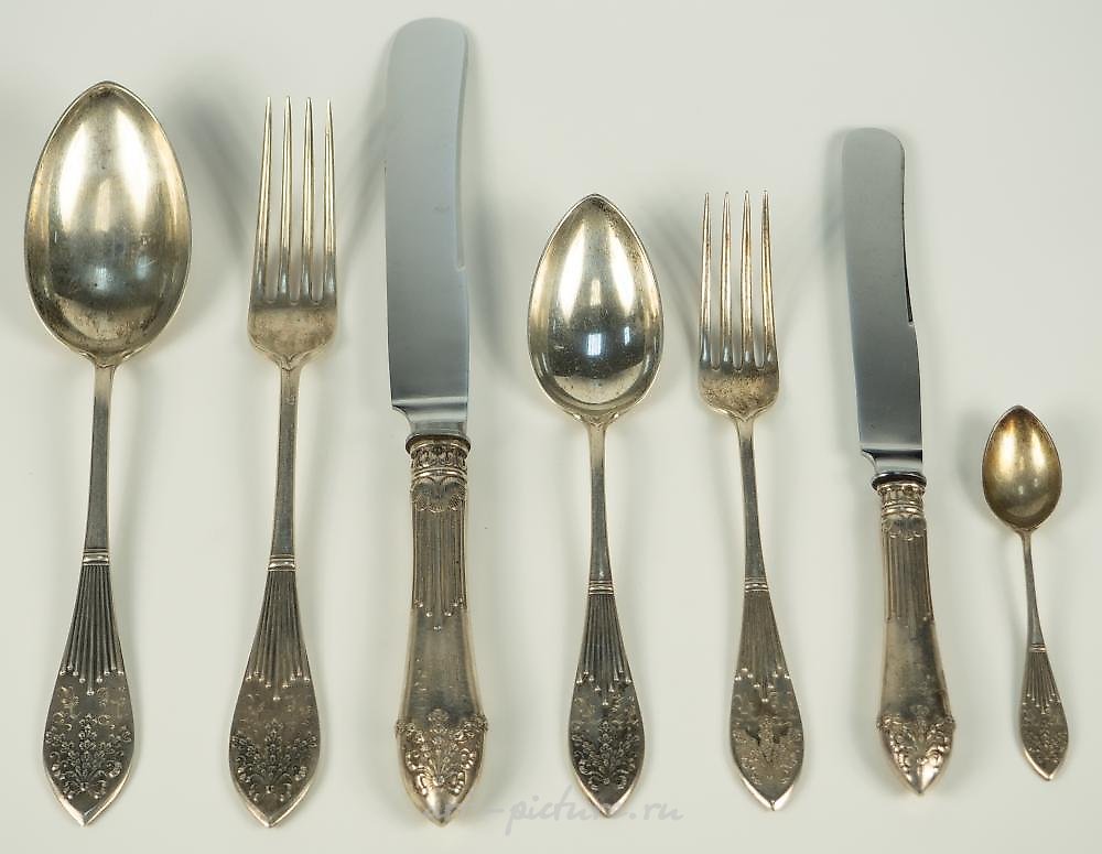 Russian silver , A set of russian silver cutlery for 6 persons, 42 parts.