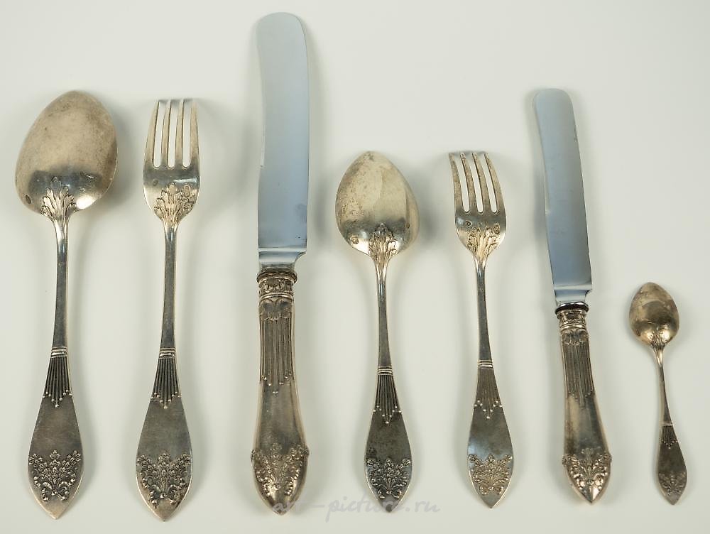 Russian silver , A set of russian silver cutlery for 6 persons, 42 parts.