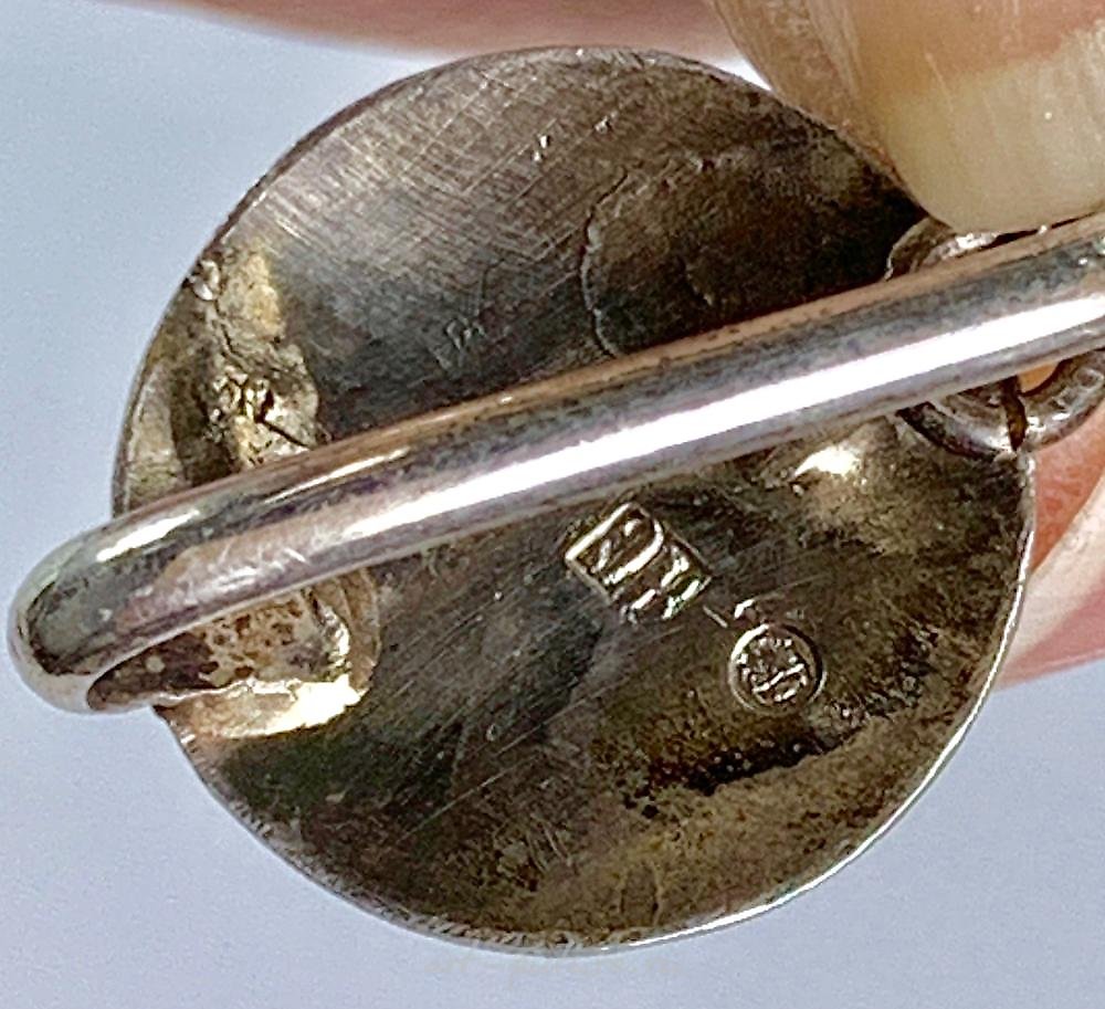 Русское серебро , Русская миниатюрная сабля с цепью и застежкой из ниелло