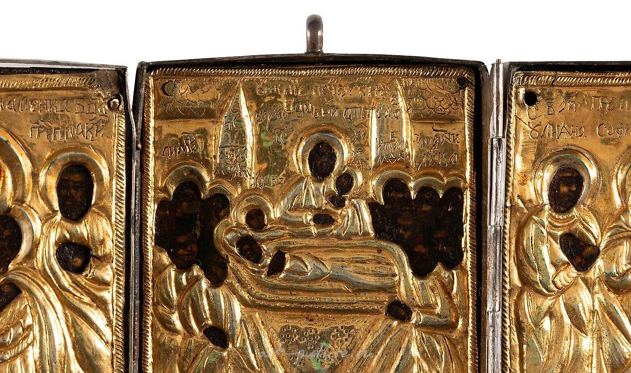 俄罗斯银 , 小三联画，描绘了圣母安息的场景。