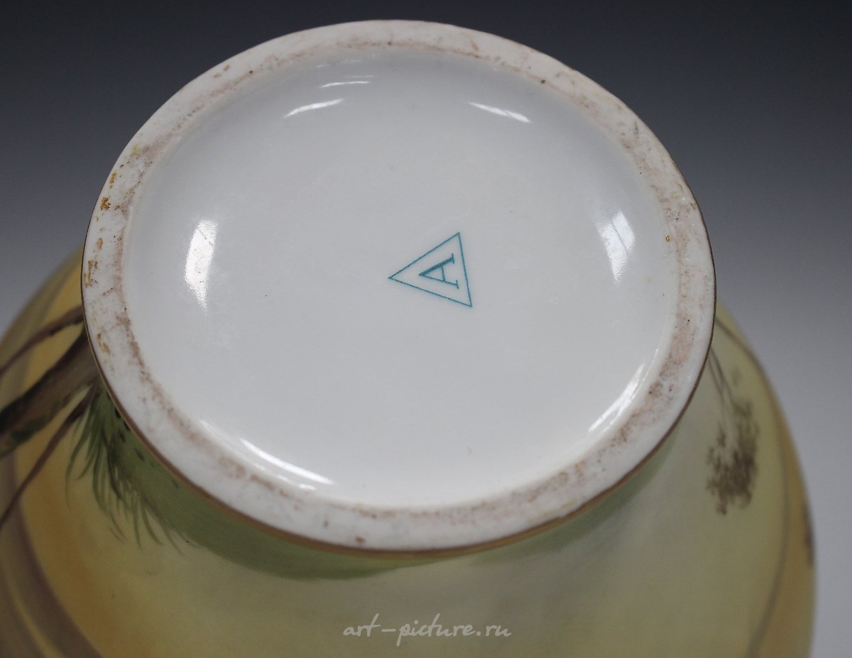 Royal Vienna Porcelain , A Royal Worcester porcelain potpourri vase, liner and cover,...