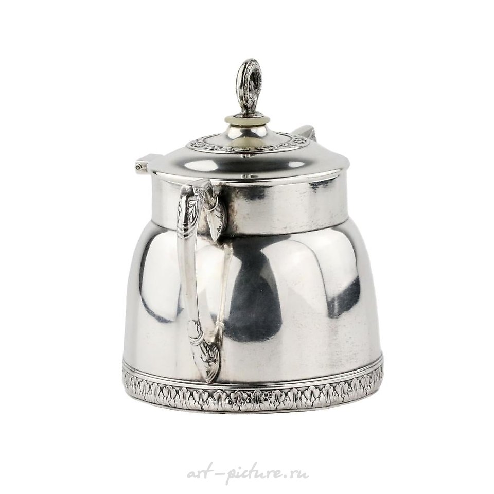 俄罗斯银 , 俄罗斯银茶和咖啡服务。第二莫斯科工艺社。