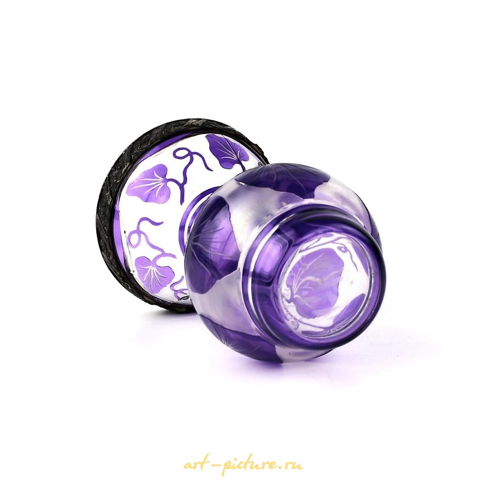 Russian silver , Vase Bindweed, with a silver rim 84 assay value. Glass. Russian...