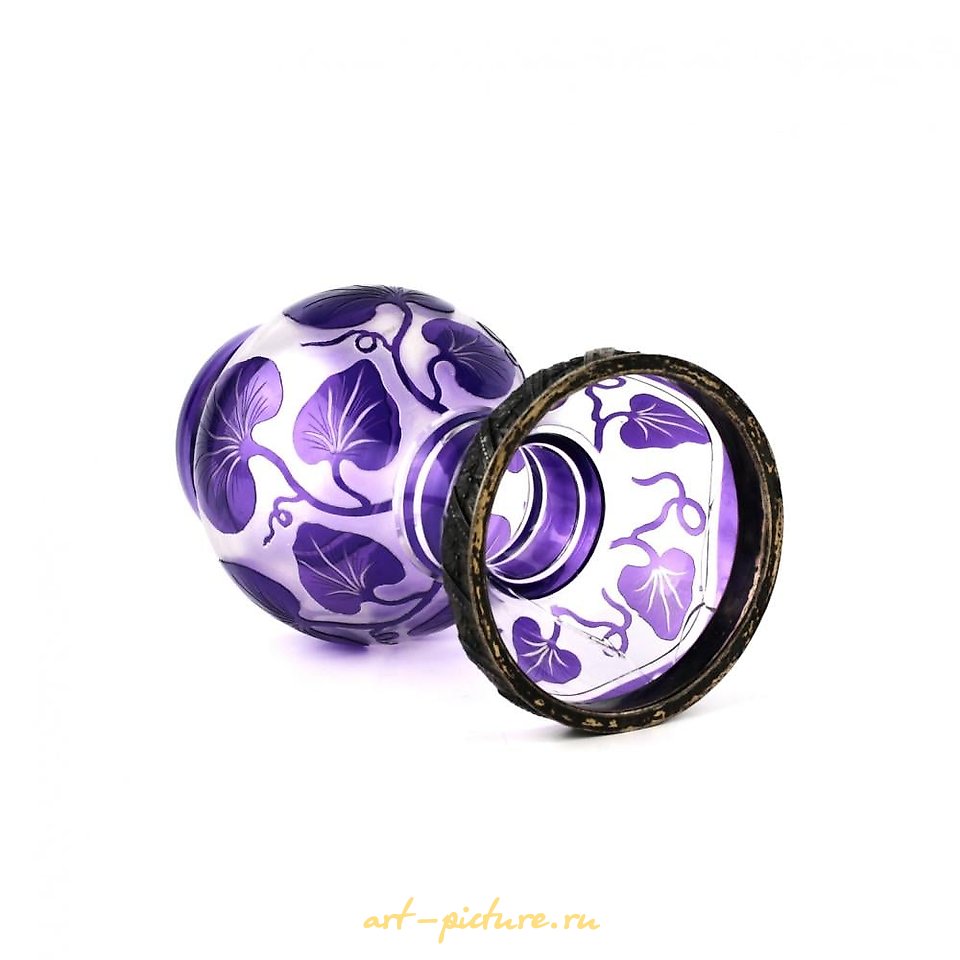 Russian silver , Vase Bindweed, with a silver rim 84 assay value. Glass. Russian...