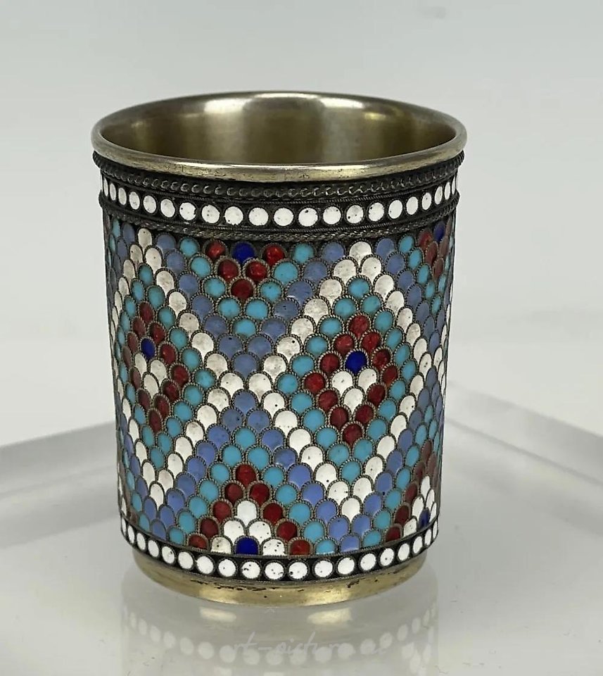 俄罗斯银 , 古董俄罗斯银饰琺瑯杯