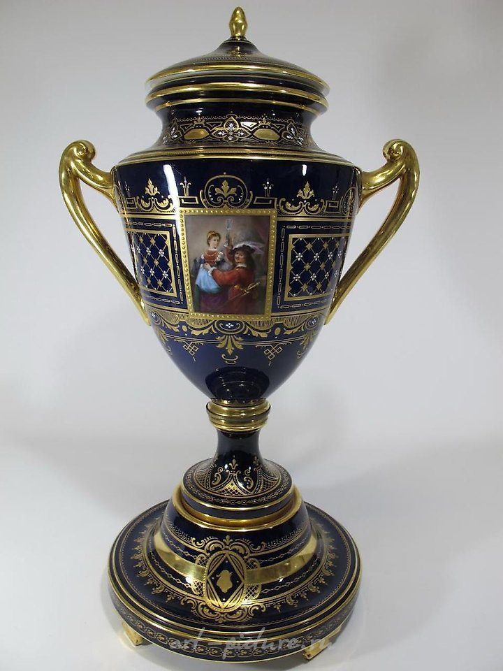 Royal Vienna Porcelain , Huge Antique Royal Vienna porcelain urn